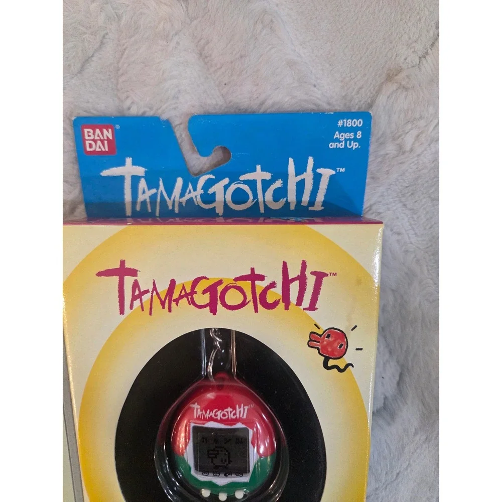 Vintage 1997 Bandai Tamagotchi Original Virtual Pet Red Green White Rare 1800